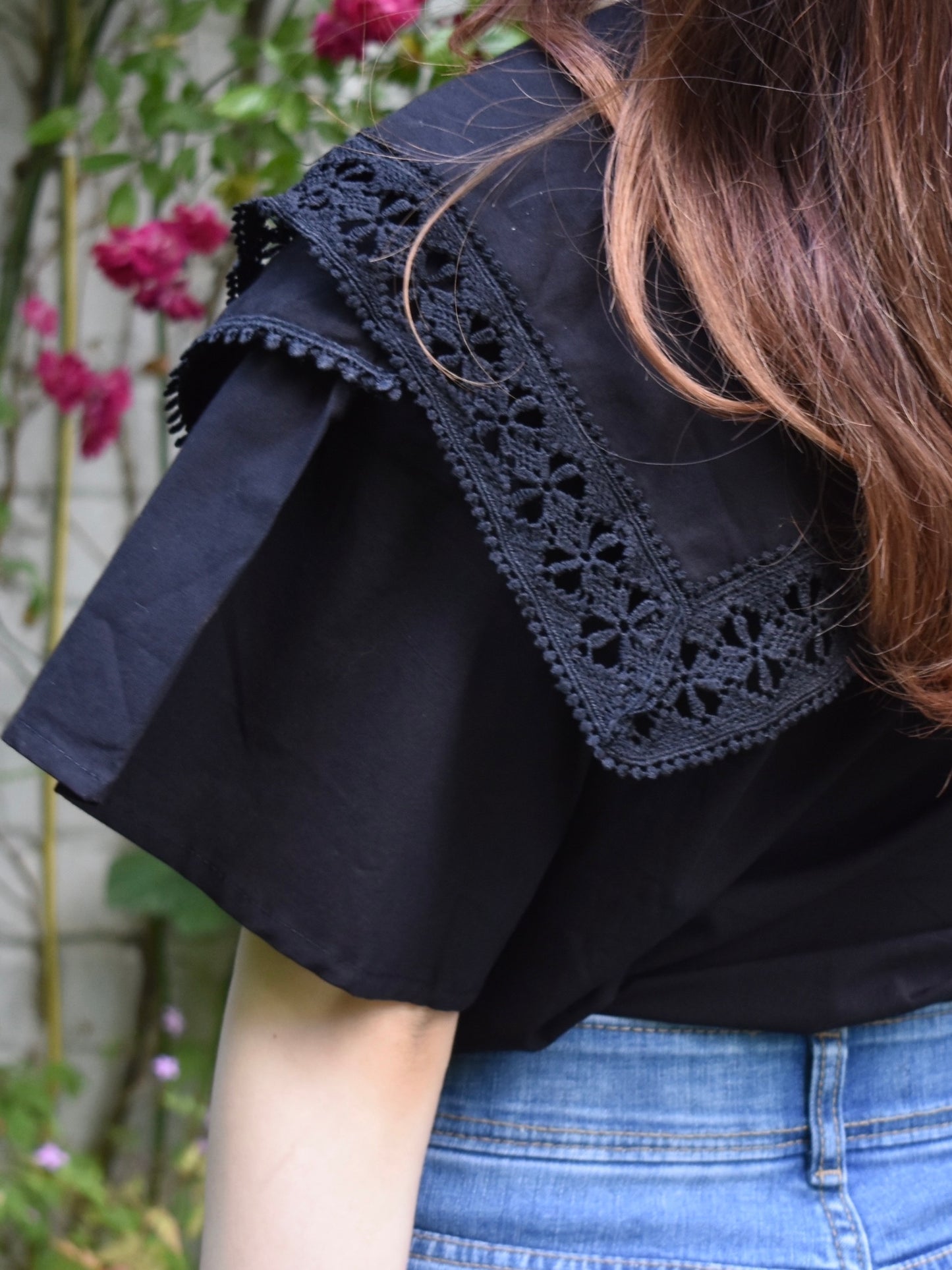 Frilly summer blouse(BLACK)